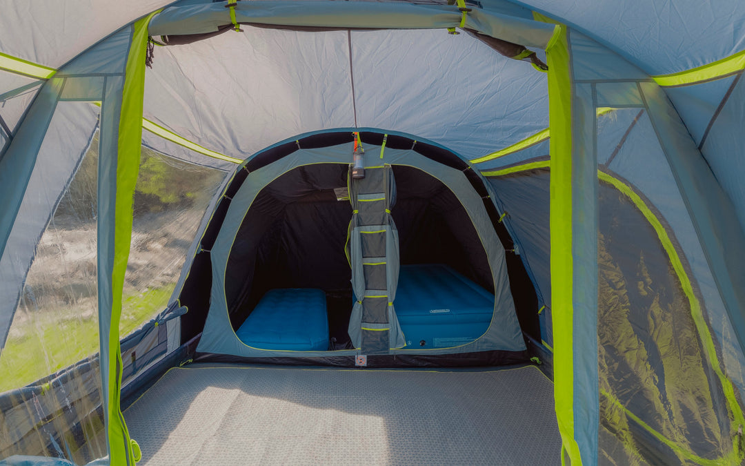 Coleman Meadowood 4 Blackout Poled Tent