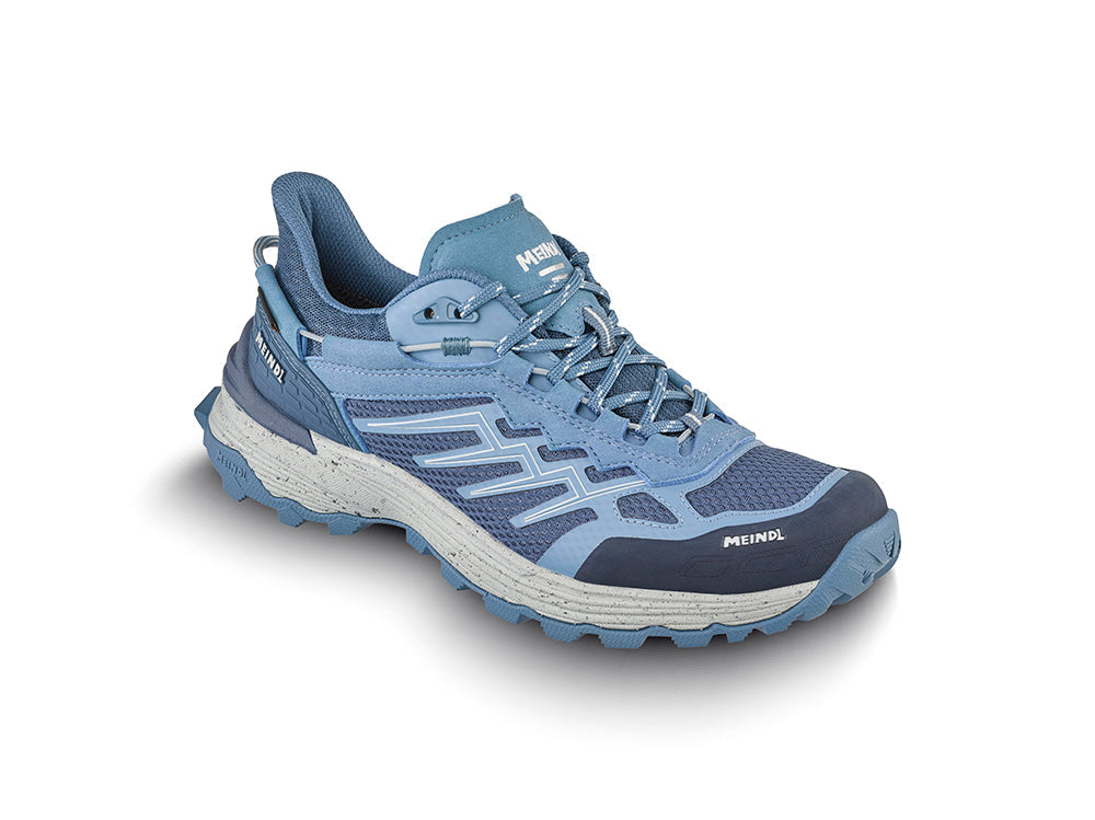 The Meindl Jamaica GORE-TEX walking shoe for outdoor adventures