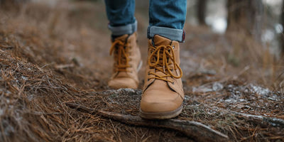 Fabric or leather - buying the best walking boots for you