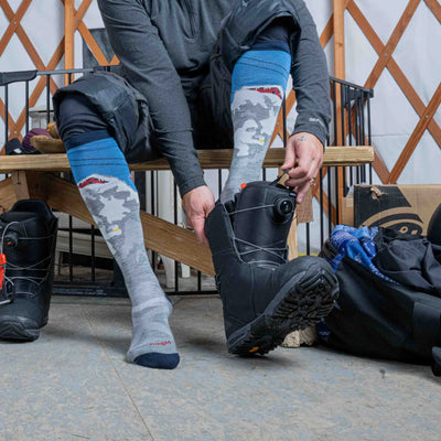 Darn Tough 8043 Heady Yeti OTC Midweight Ski Socks Mens Gray