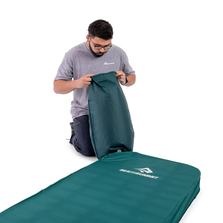 Sea To Summit Comfort Deluxe Self Inflating Mat Regular Wide Rain Forest