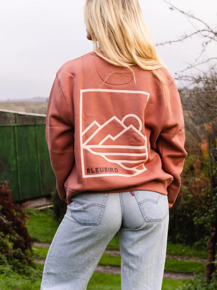 Shoreline Cropped Crew Clay