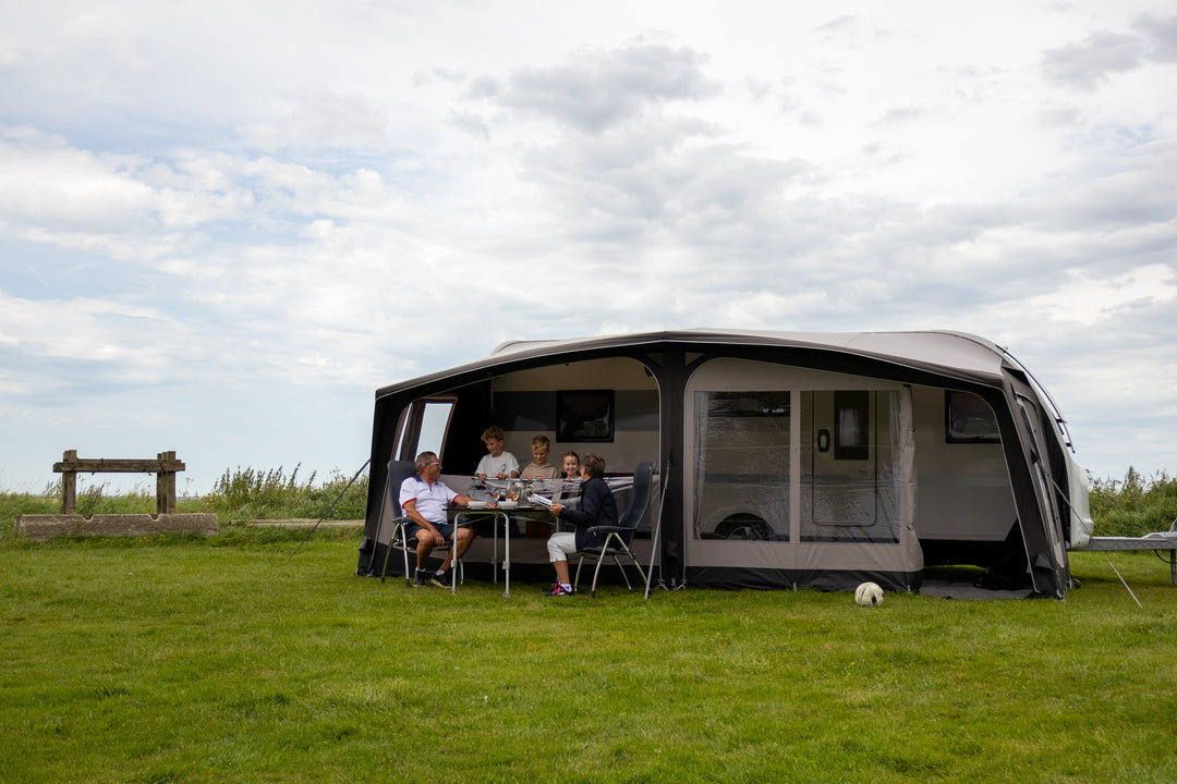 Telta Lounge Size 19 Awning